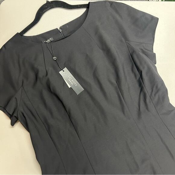 Talbots Black Short Sleeve Top Blouse Zipper Back Closure Scoop Neck Size 16 NWT - Picture 1 of 7